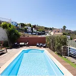 Home2book Exclusive With Pool, El וילה