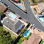 Home2book Exclusive With Pool, El *