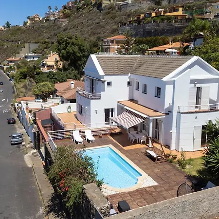 וילה Home2book Exclusive With Pool, El *