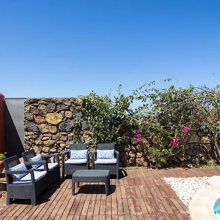 Home2book Exclusive With Pool, El סאוסאל