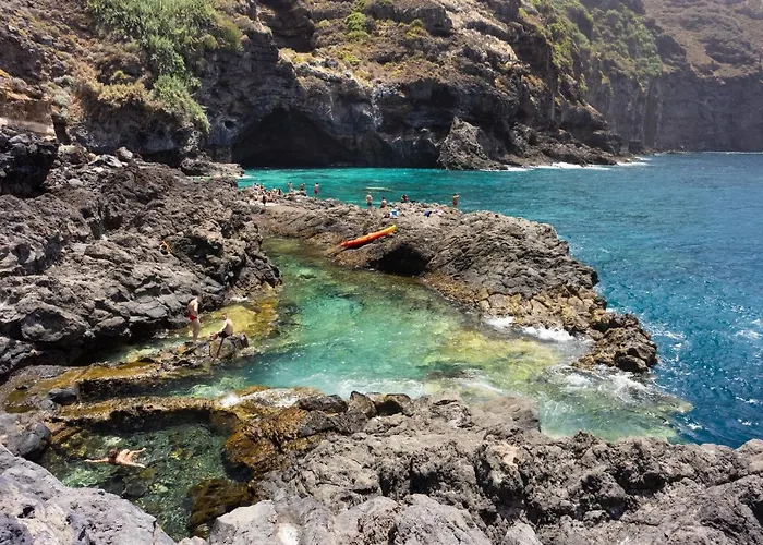 Home2book Exclusive With Pool, El *