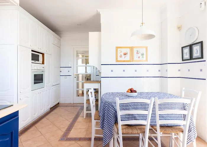 Home2book Exclusive With Pool, El