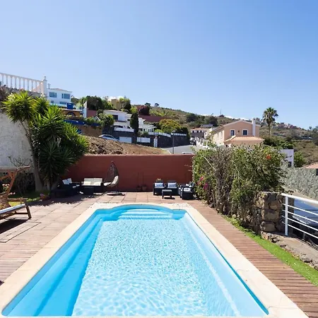 Home2book Exclusive With Pool, El Вилла
