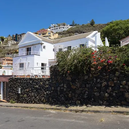 Home2book Exclusive With Pool, El Villa Sauzal