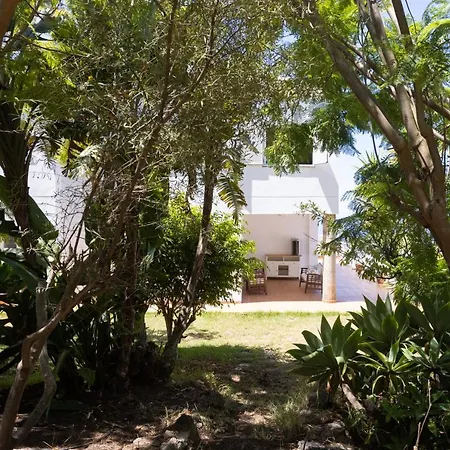 Home2book Exclusive With Pool, El Вилла *