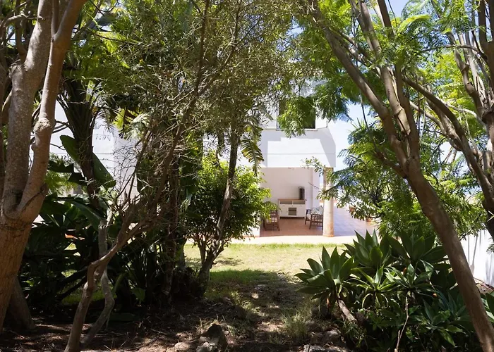 Home2book Exclusive With Pool, El Villa *