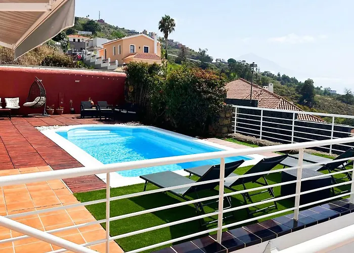 Home2book Exclusive With Pool, El