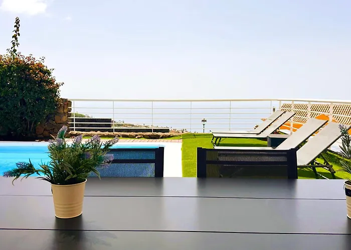 Home2book Exclusive With Pool, El *