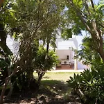 Home2book Exclusive With Pool, El Villa *
