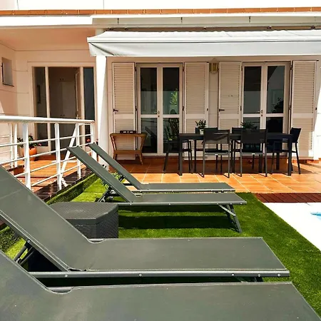 Home2book Exclusive With Pool, El Вилла