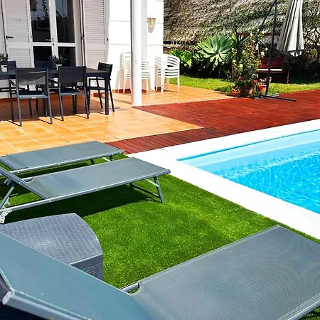 Home2book Exclusive With Pool, El